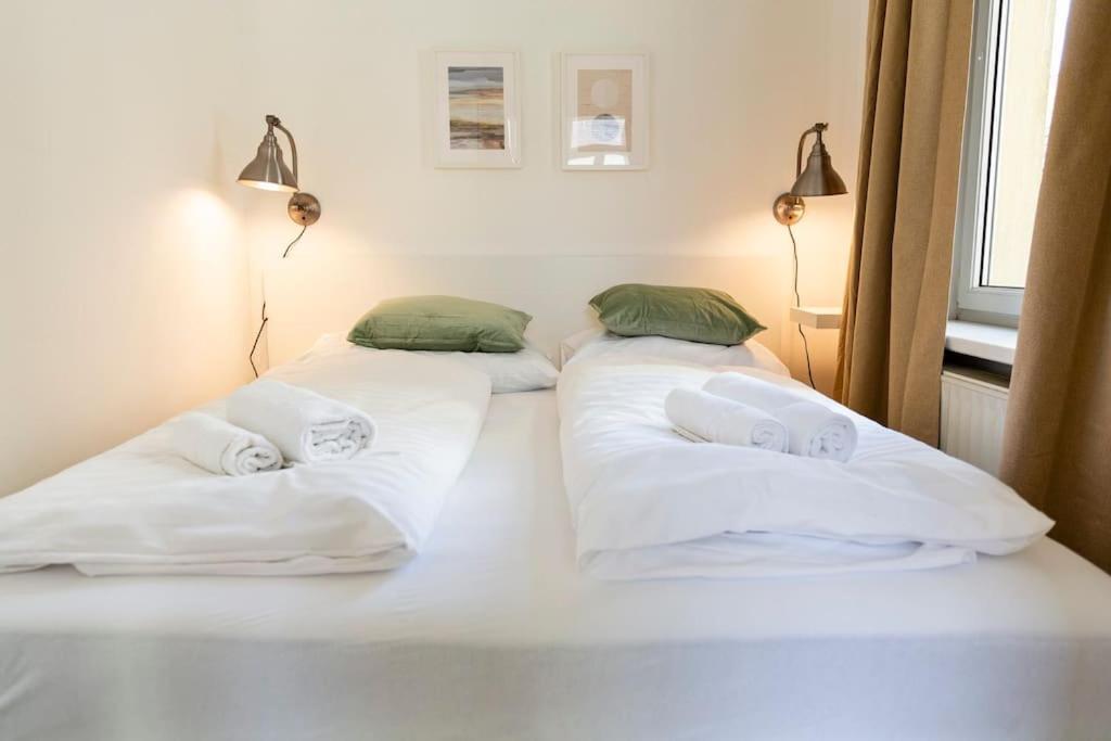 Savoir-Vivre In Unserer Zentralen Balkonwohnung Vienna Luaran gambar